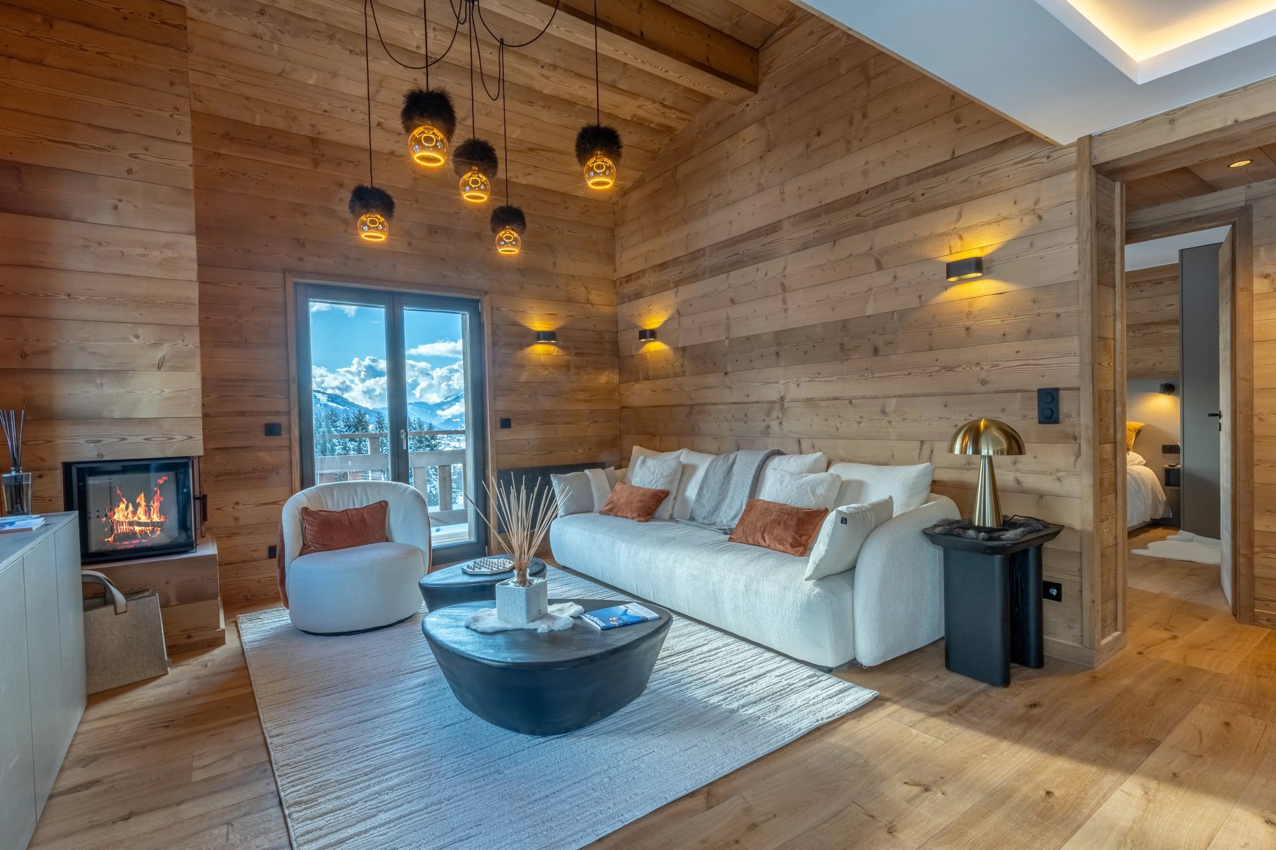 STUNNING 5-BEDROOM APARTMENT IN MEGÈVE, 102 M²